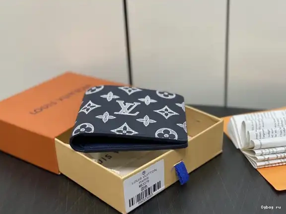MULTIPLE WALLET-11.5*9*1.5cm LOUIS VUITTON 0429